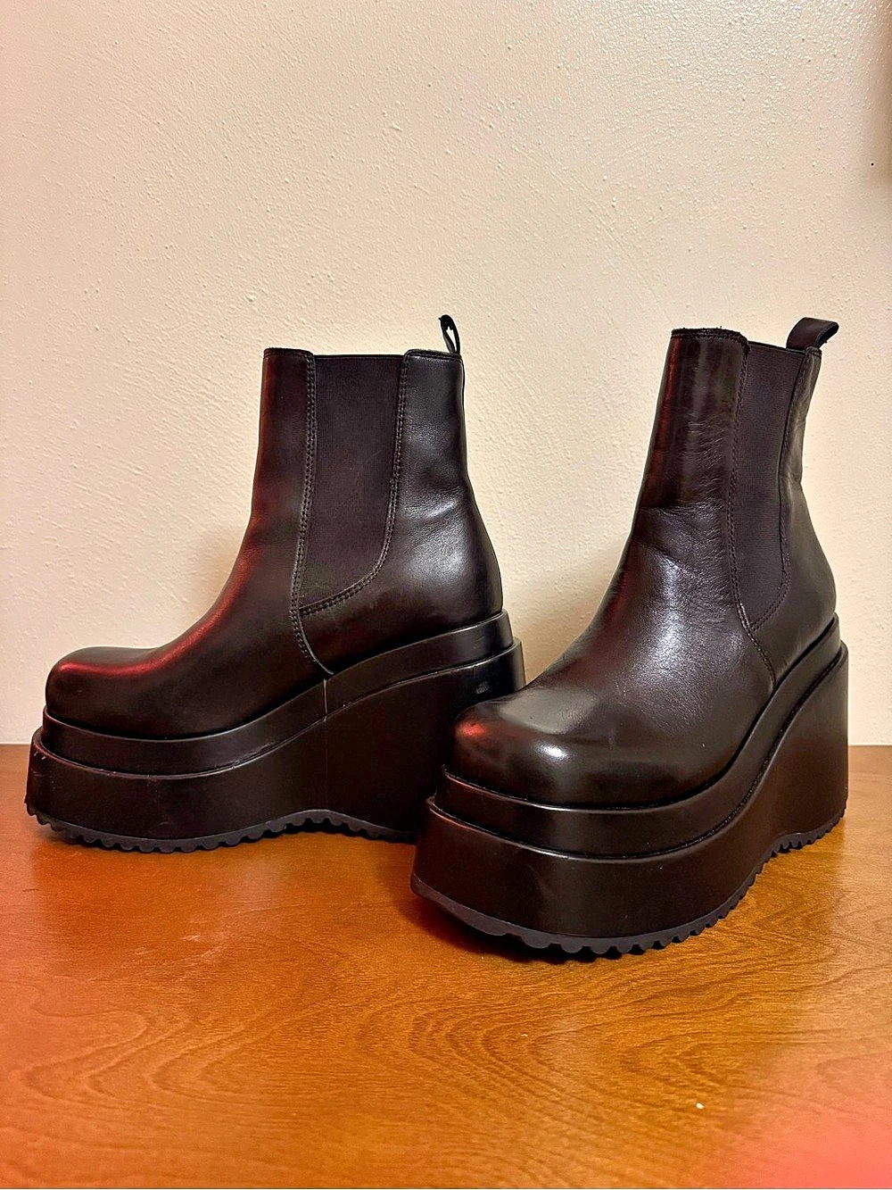 Steve Madden Jesse Black Platform Ankle Boots